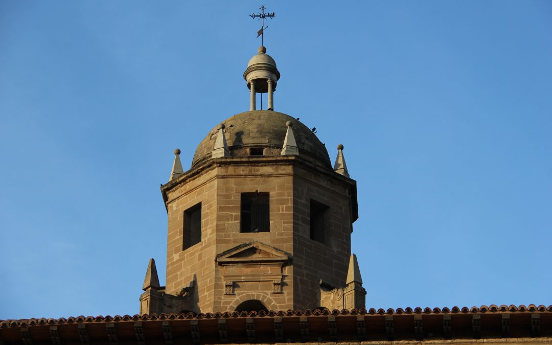 A LA SOMBRA DE LAS TRES TORRES. TORRE DE SAN COSME Y SAN DAMIÁN.