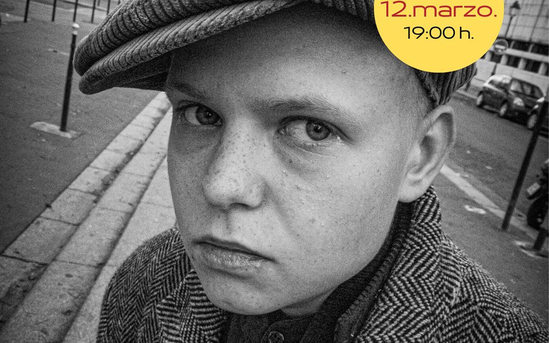 Primavera en Foto: Mirar la calle