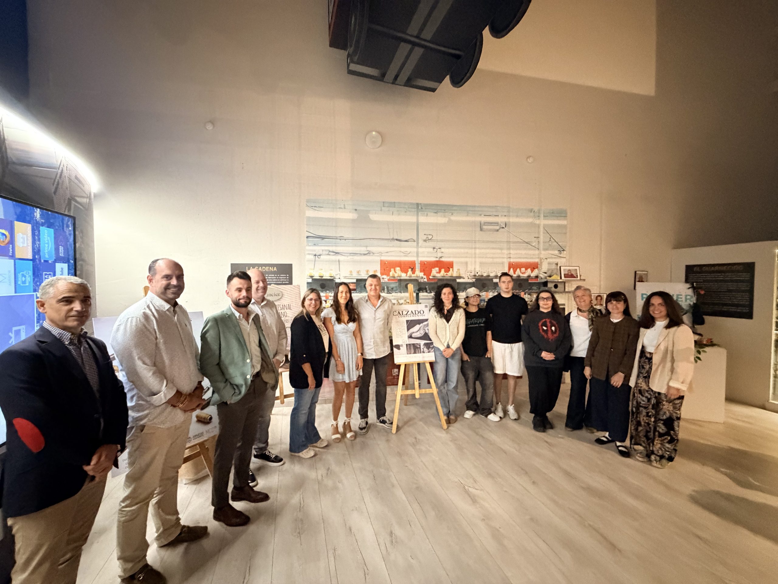 Hasta el 29 de junio, el Museo del Calzado acoge los proyectos Fin de Ciclo de calzado del IES Virgen de Vico